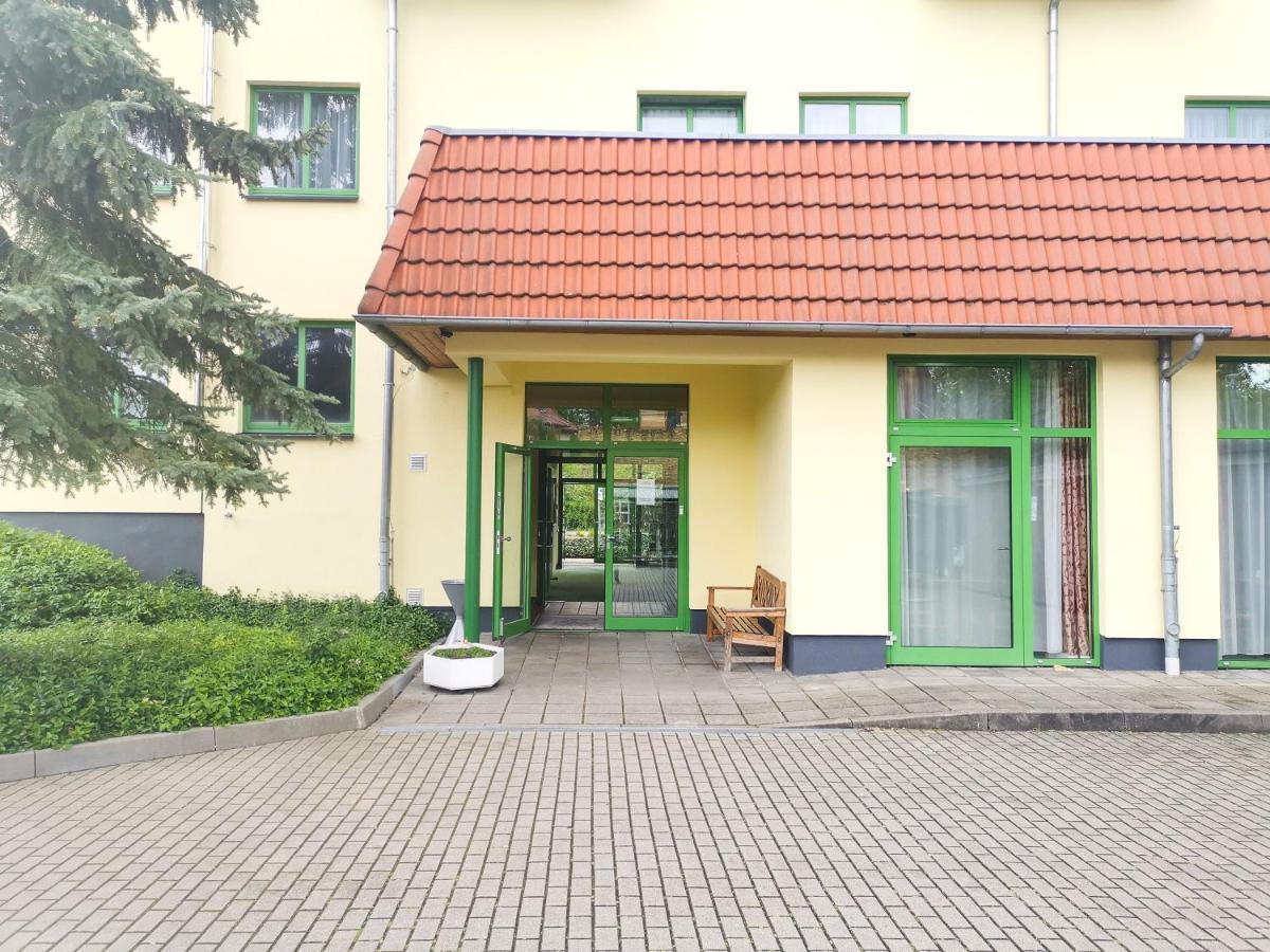 Acron Hotel Wittenberg Exteriör bild